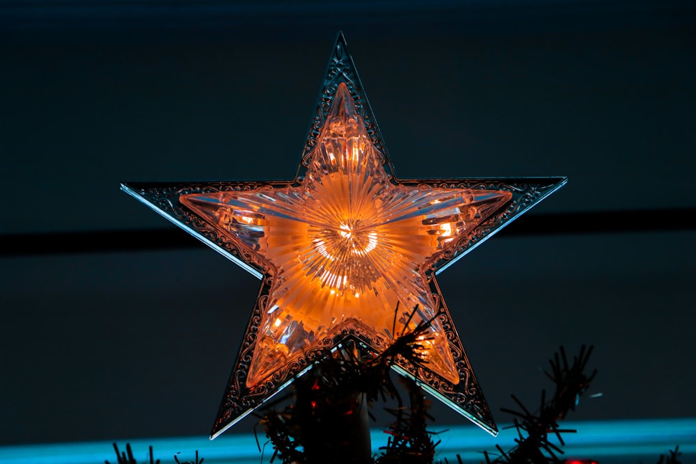 red and yellow star led light