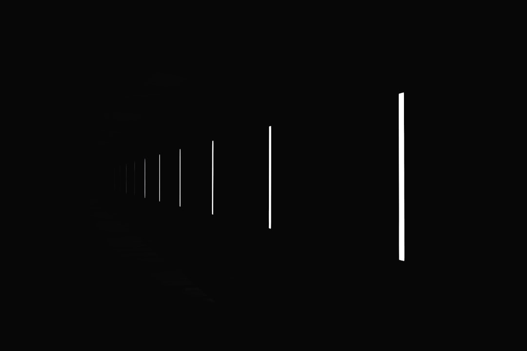 black line on white background