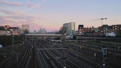 A railway capacity graph showing peak and off-peak analysis.