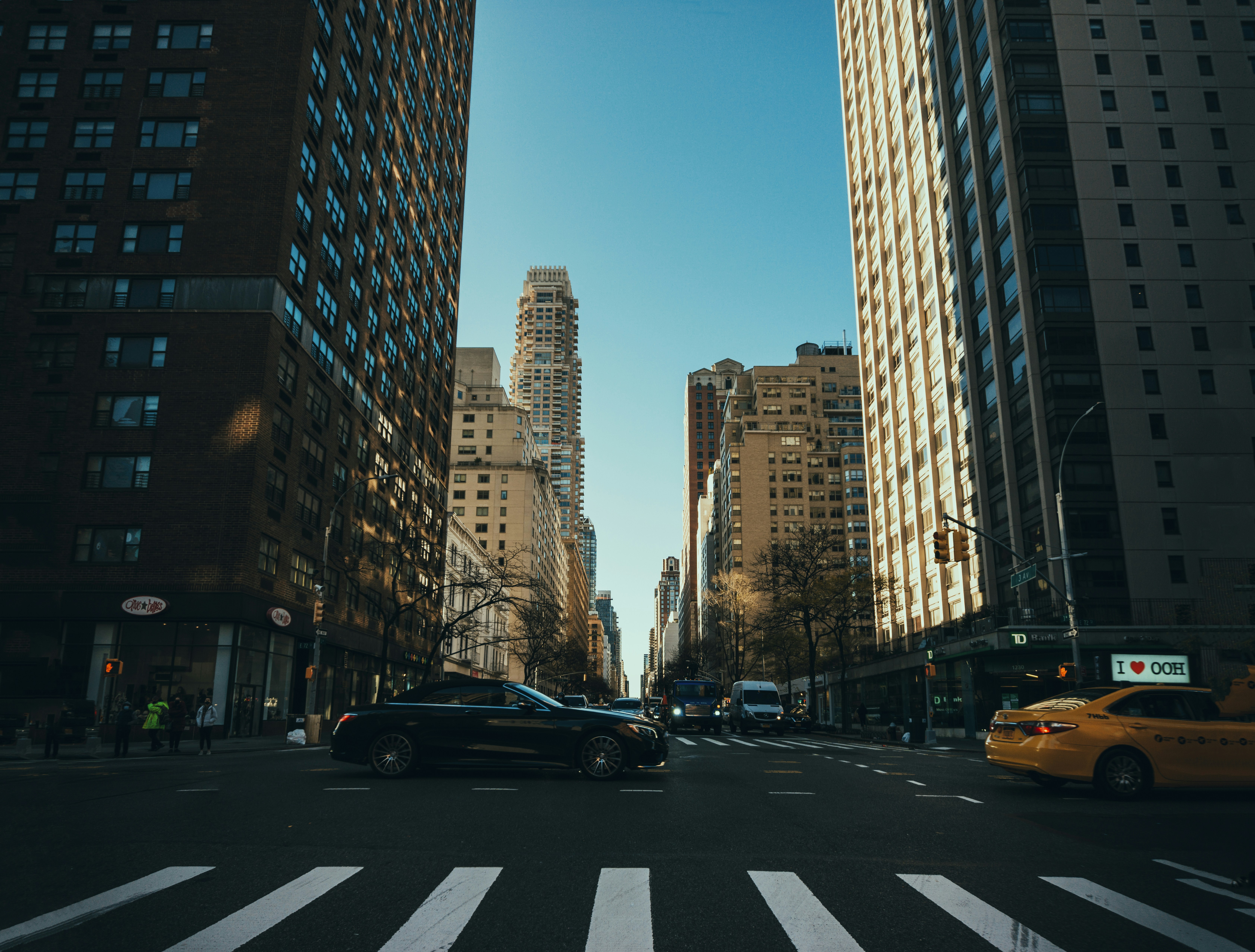 Photo by clayleconey