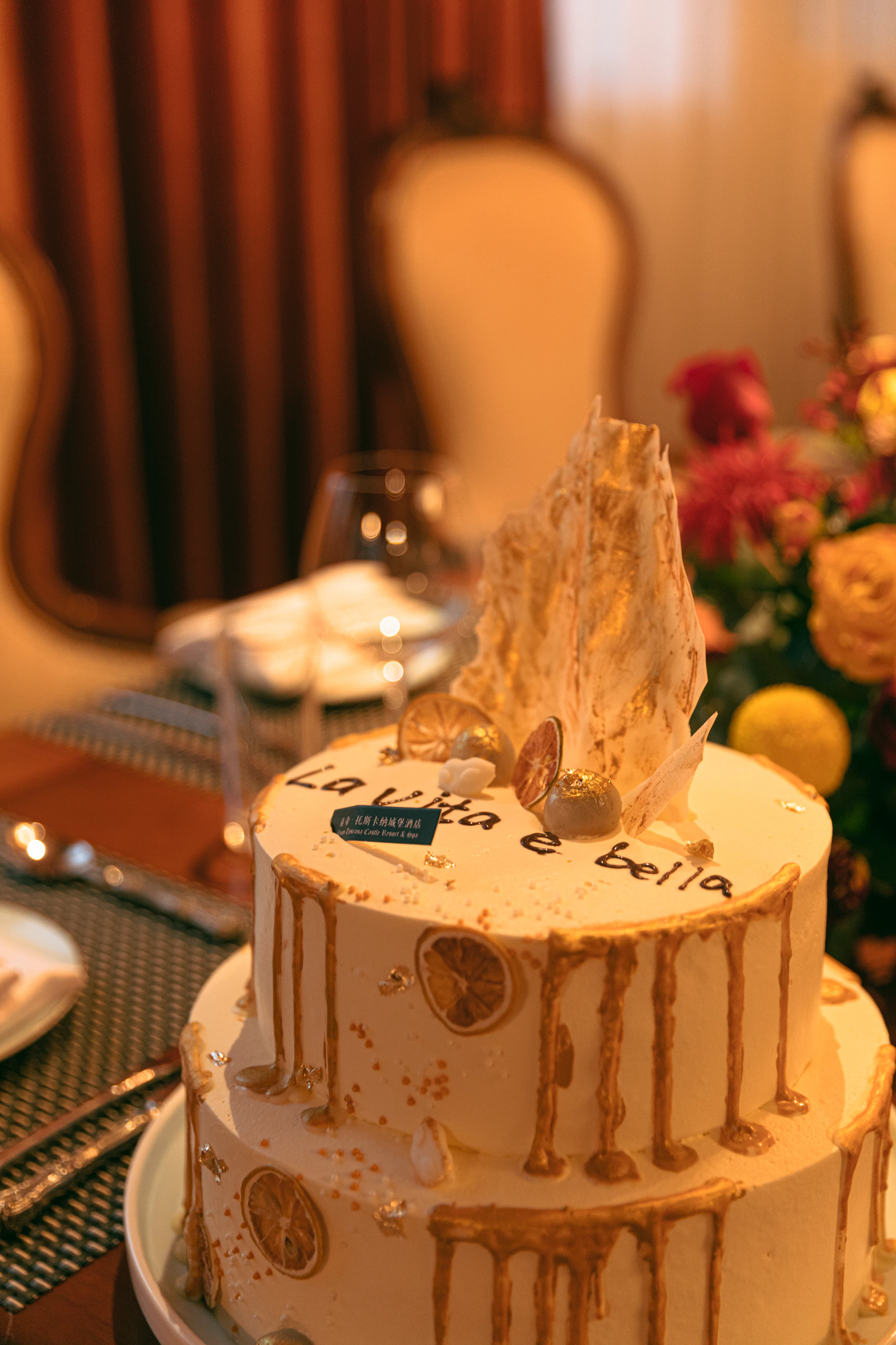 Gold Theme Cake