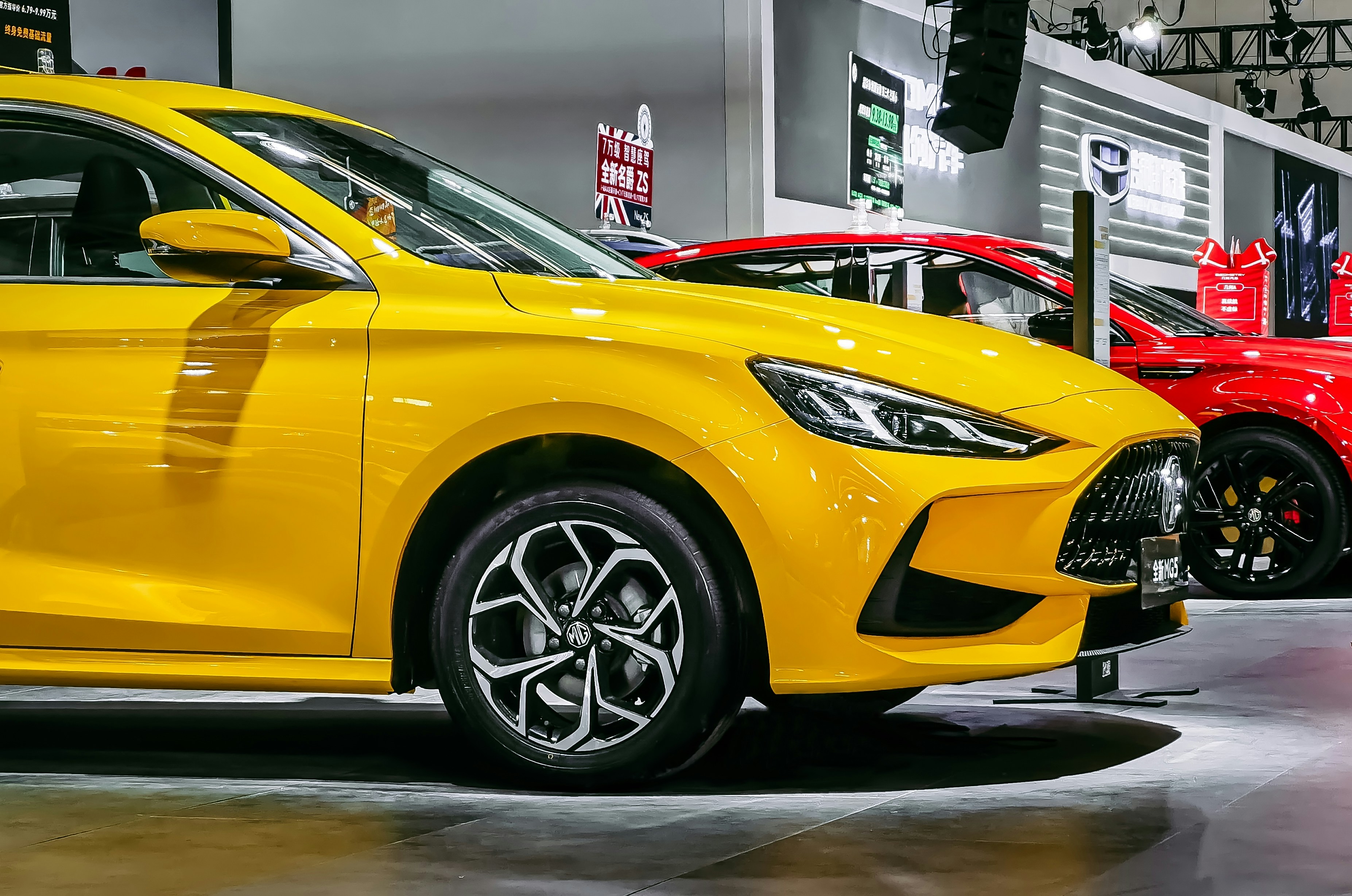 Yellow Ferrari 458 Italia showcase