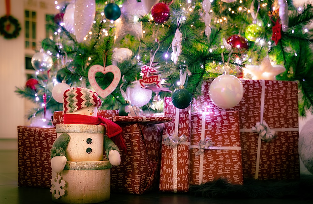 white and red snowman ornament