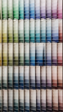 white blue red and yellow concrete building