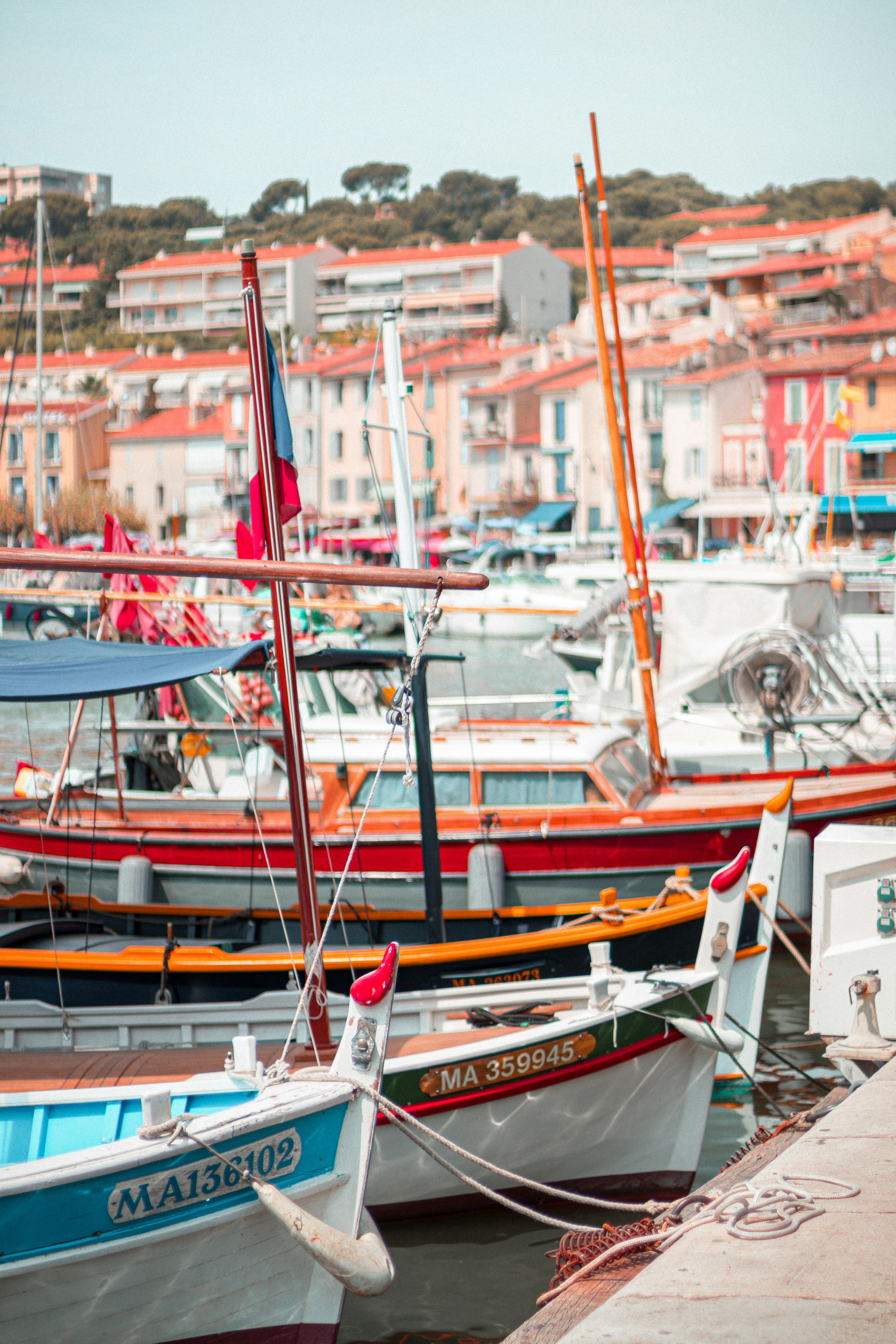 Photo by valentinlacoste