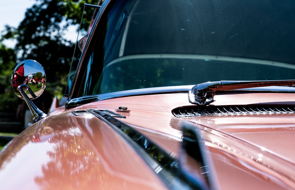 brown car with black car door