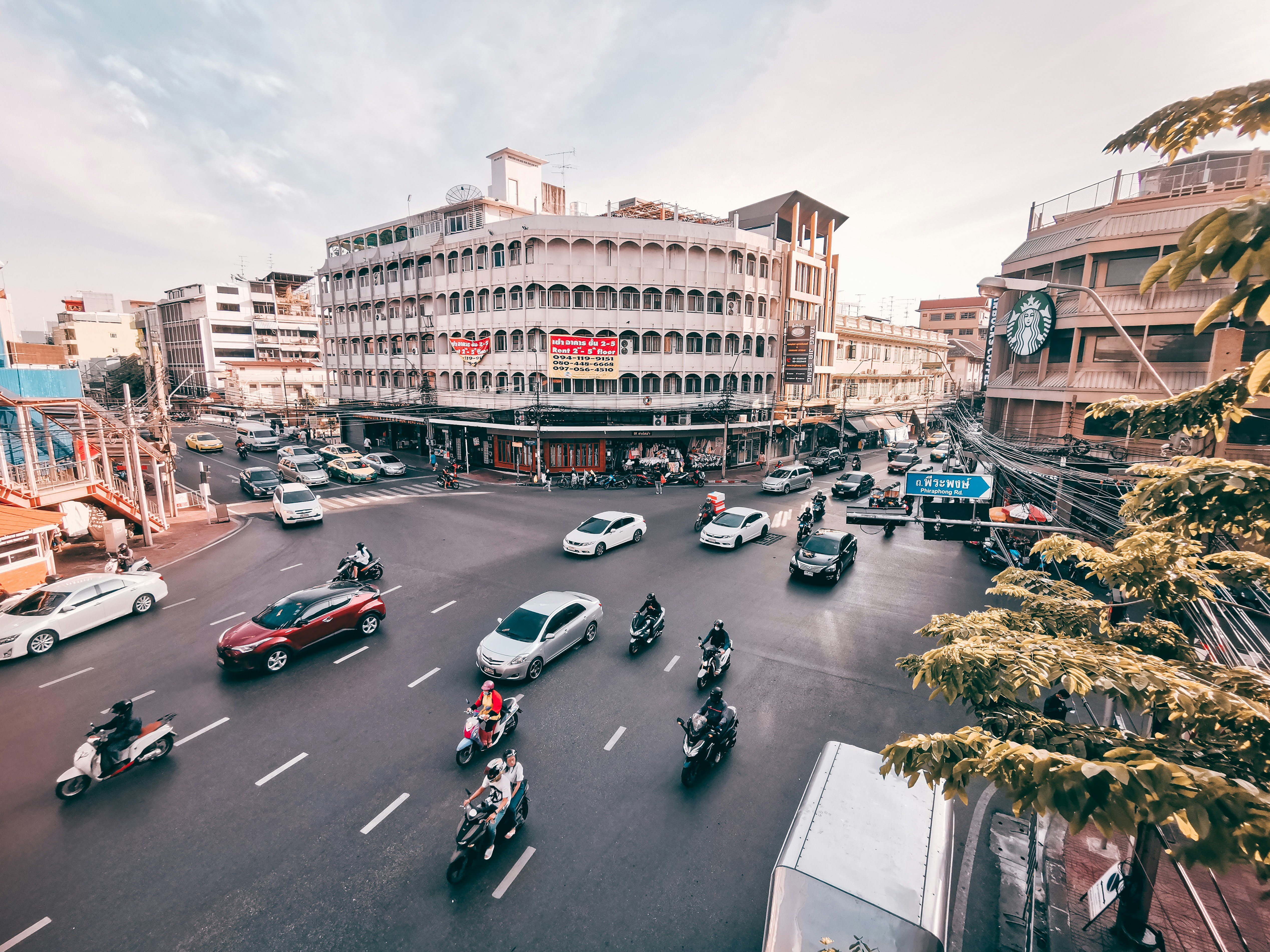 Photo by zanuraiphoto