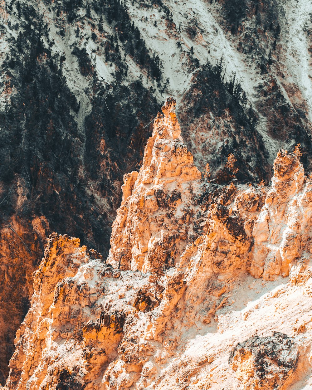 brown and white rocky mountain