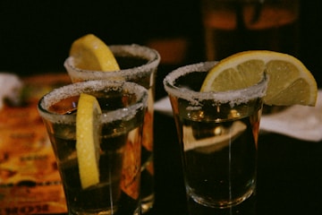 clear drinking glass with sliced lemon