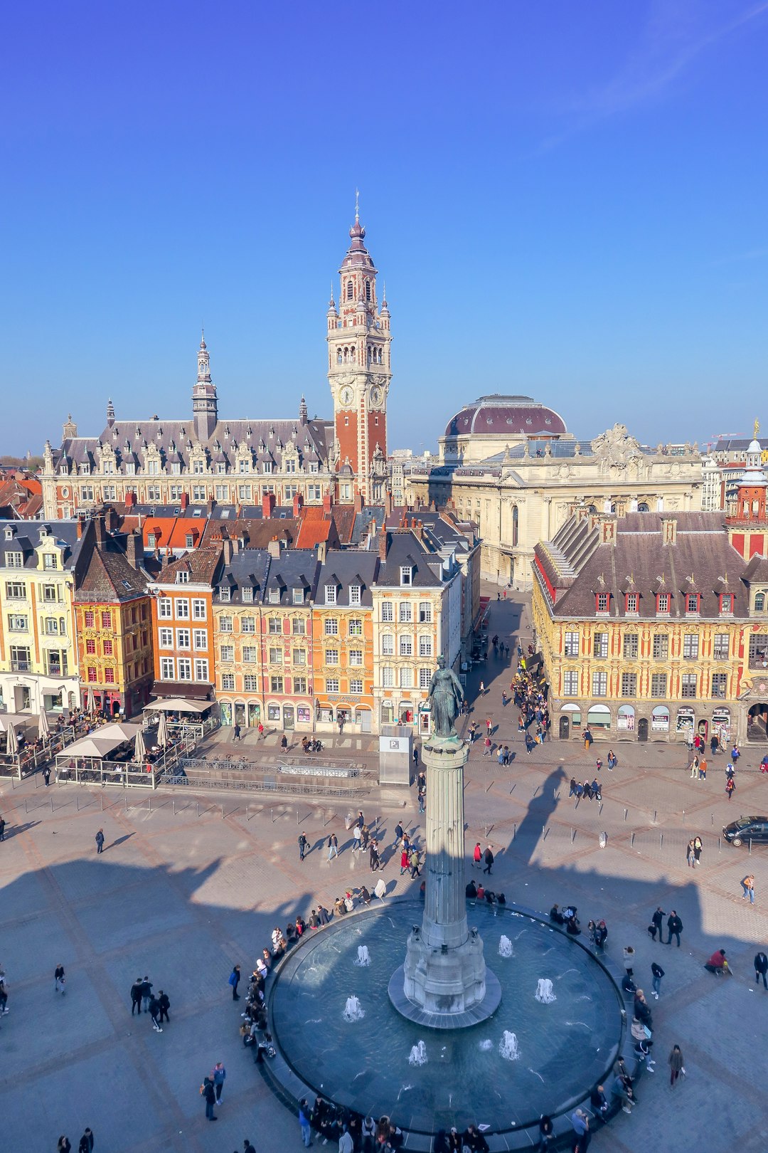 View of the main square in Lille, in the city center in the north of France. The buildings are colorful and the architecture typical of the region.