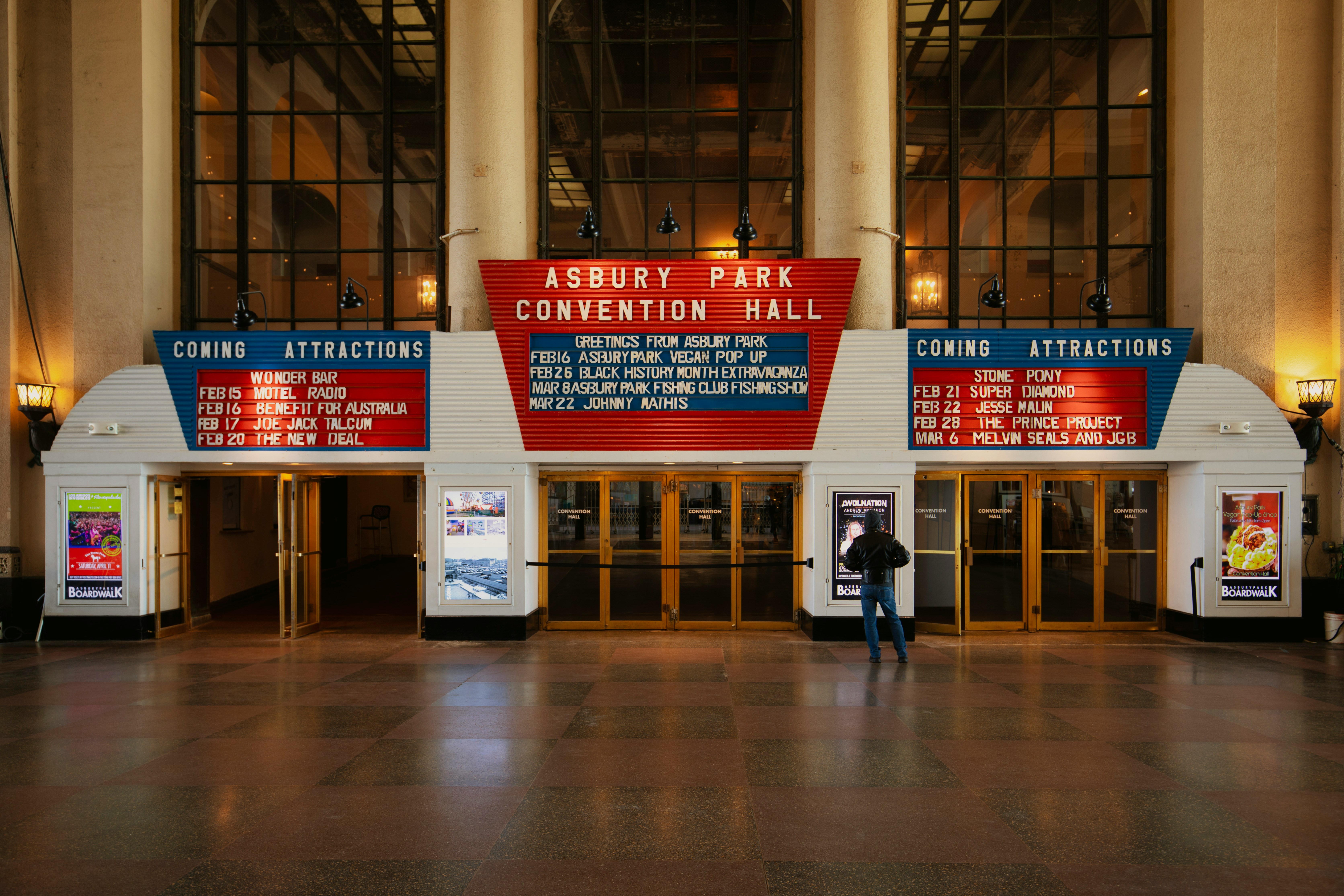 Curtain Up at 2 PM: How Gen Z Is Quietly Reviving the Afternoon Theater Scene