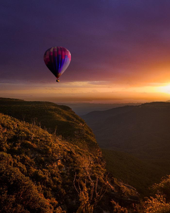 Sunrise hot air balloon Central Otago