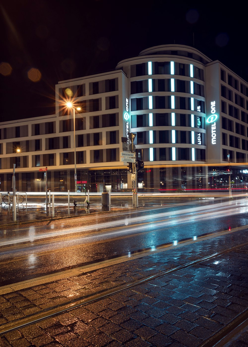 time lapse photography of city street during night time