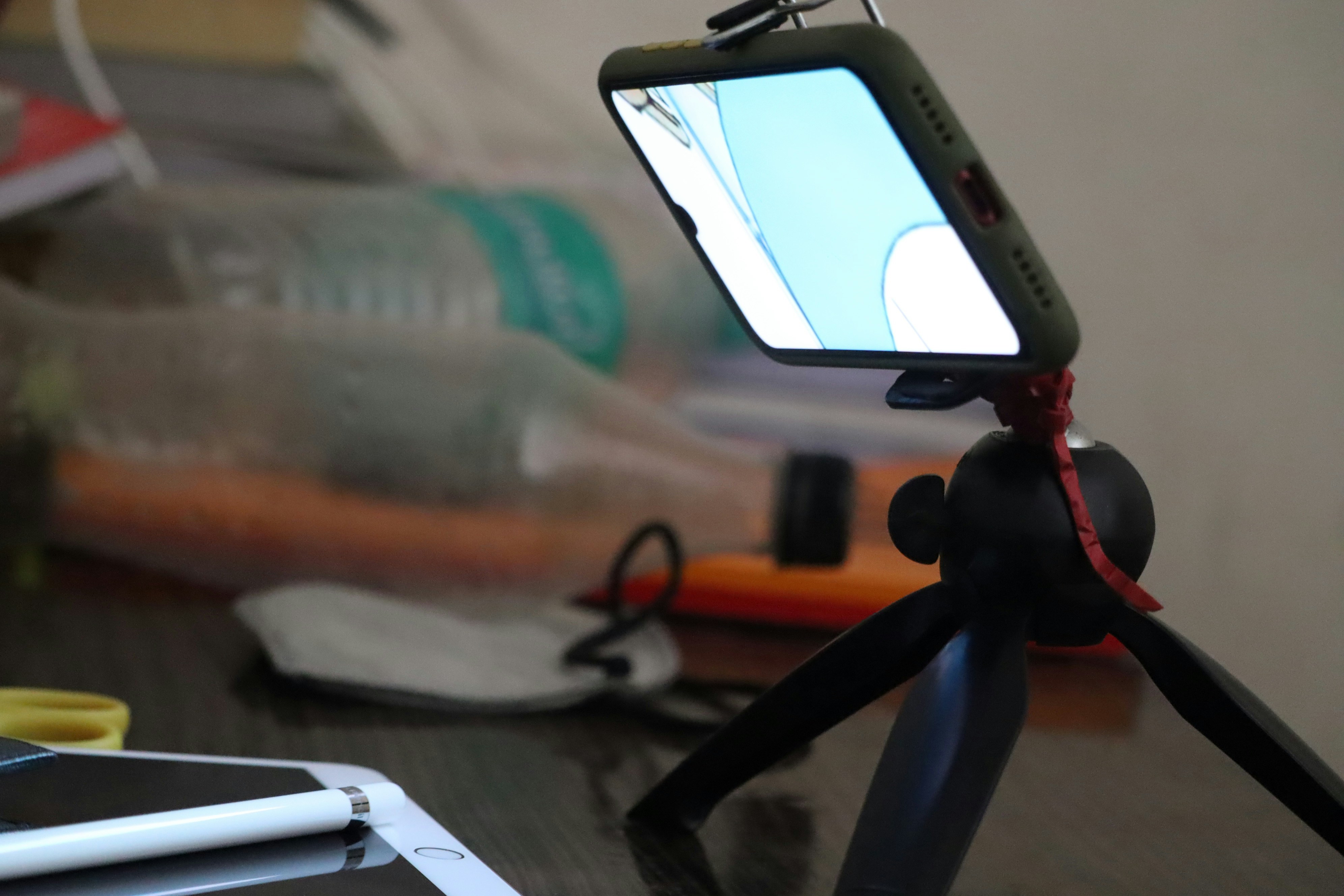 How a Side Project Passively Made $600+ (And How You Can Do Better With Just Your Phone)