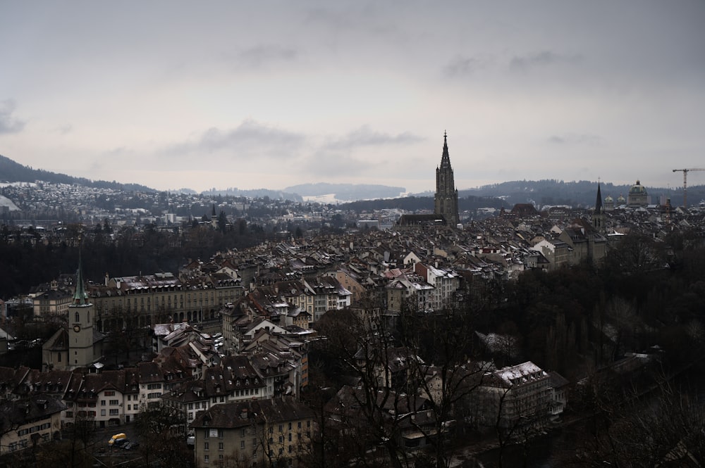 Vue aérienne des bâtiments de la ville pendant la journée