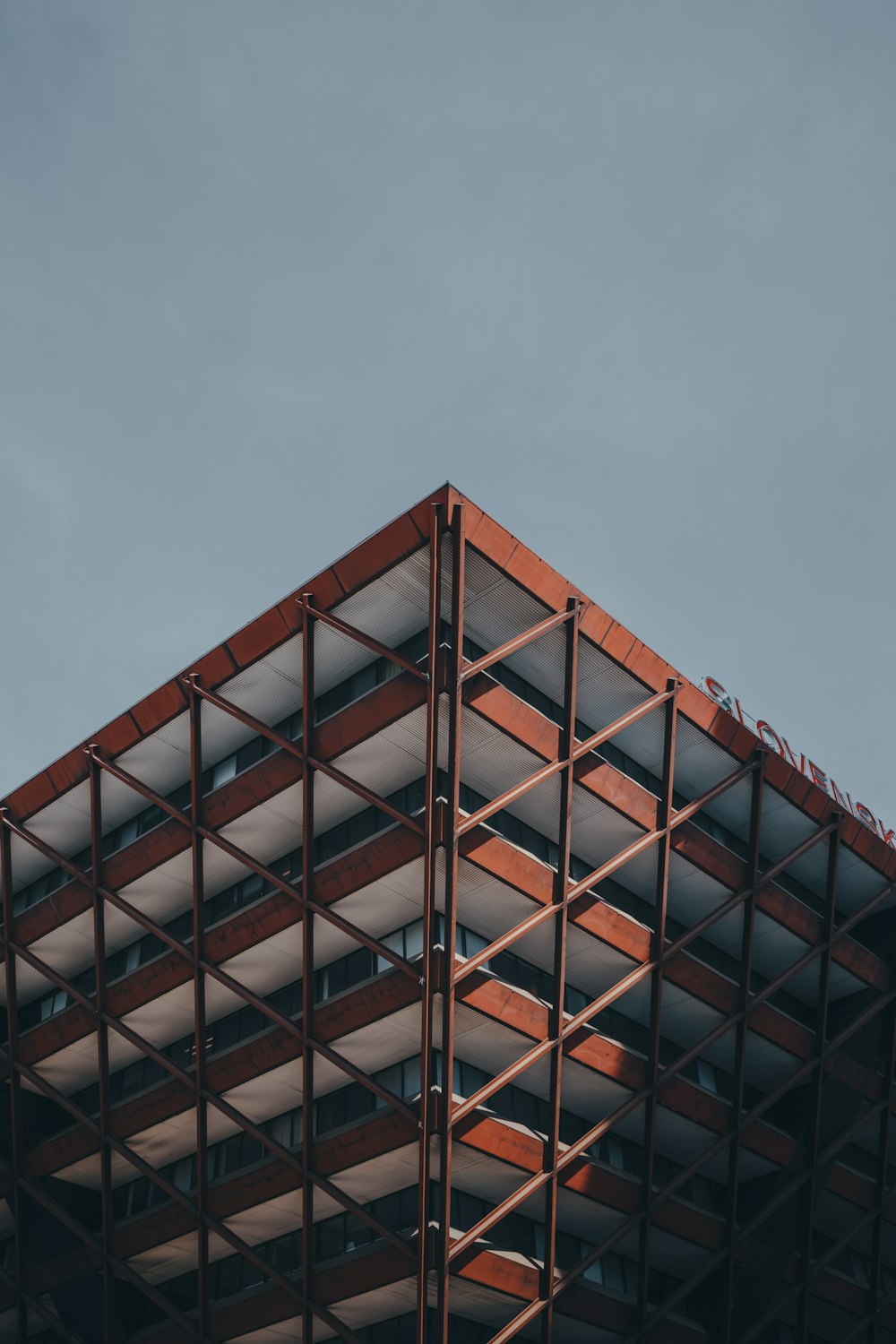 brown and white concrete building