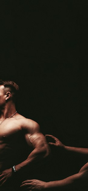 5 ejercicios de mandíbula para definir el jawline en 6 semanas