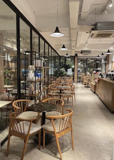 el mobiliario adecuando para tu cafeteria en Tabasco