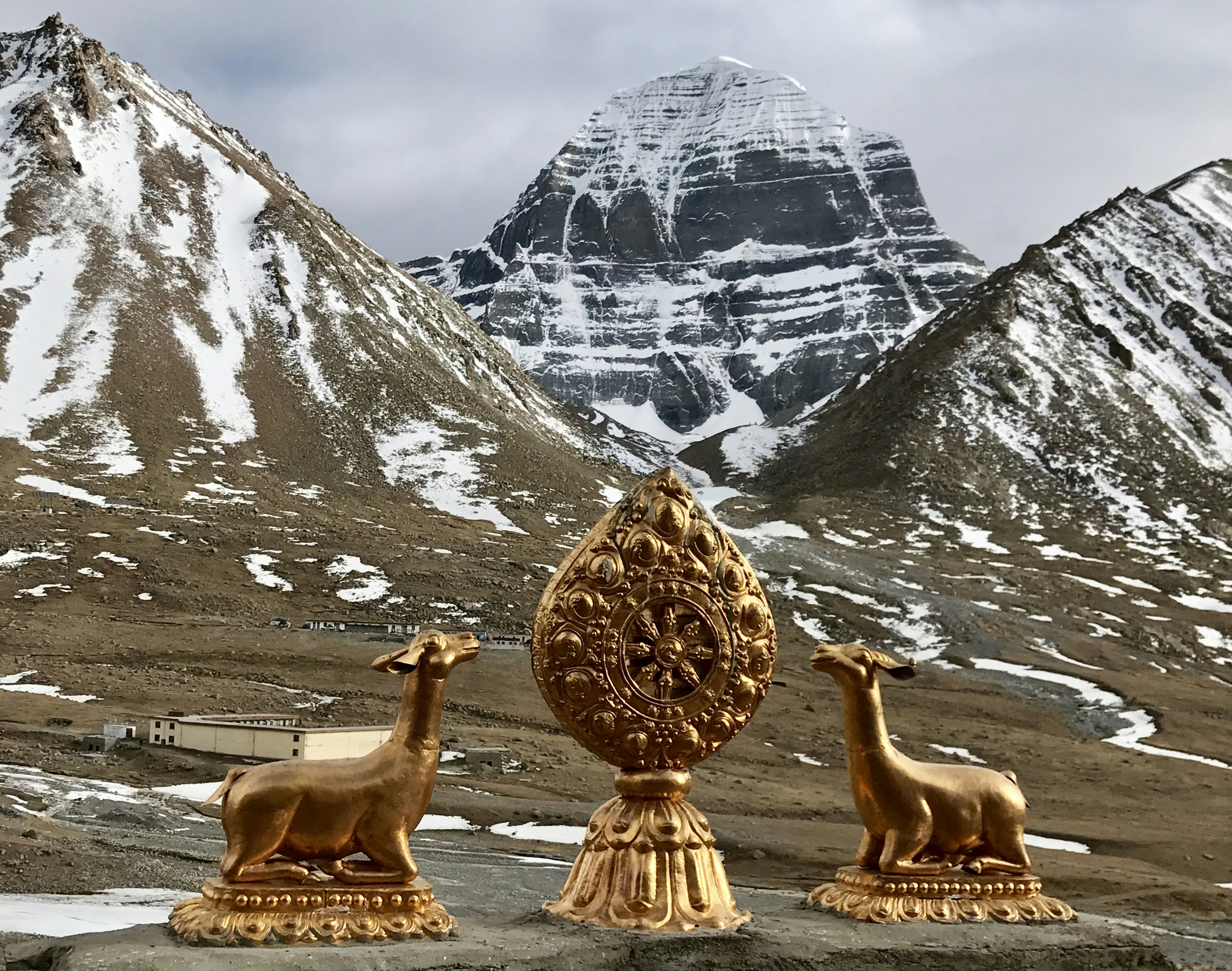 Leshan Golden Summit photo 3