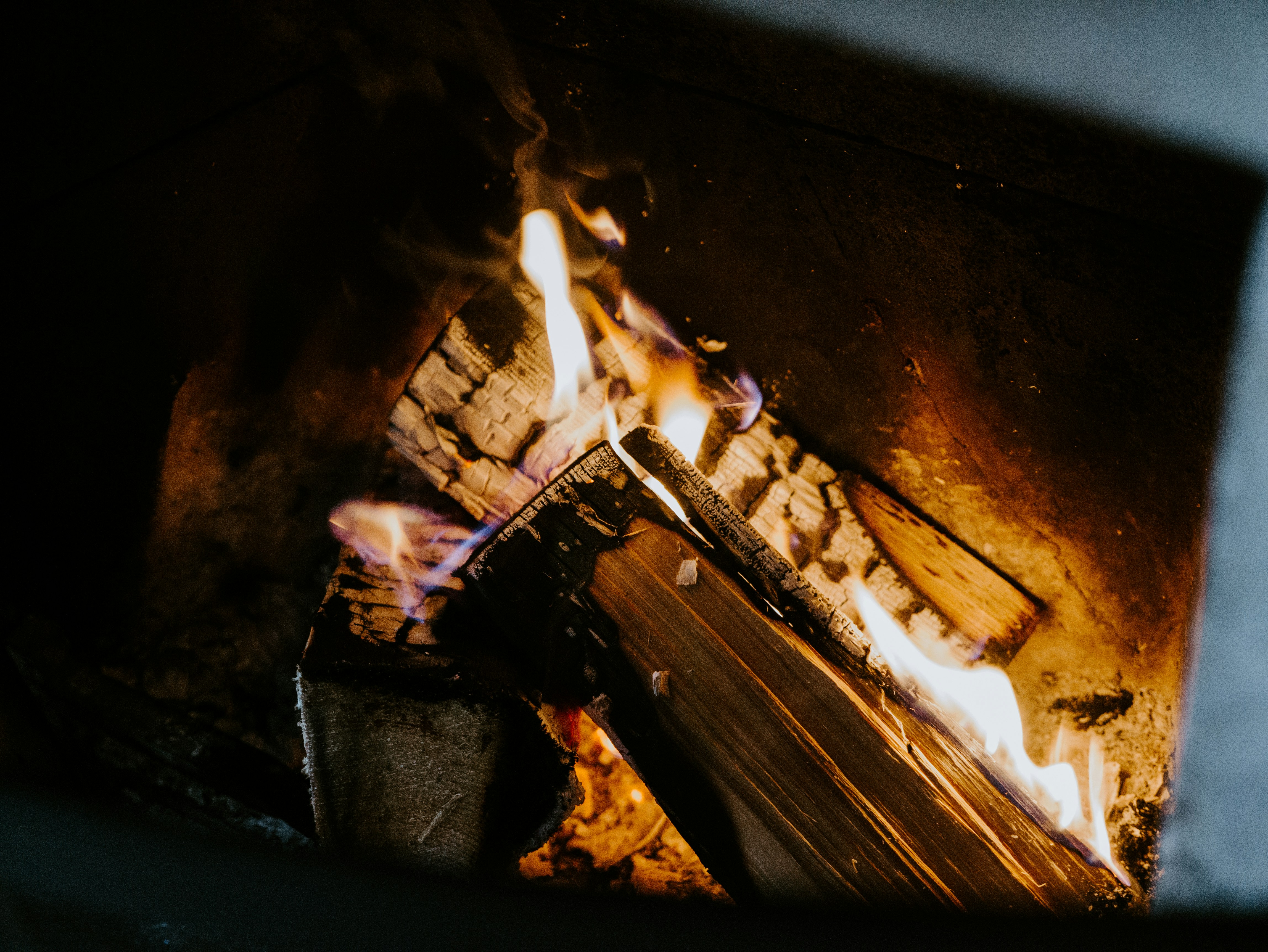 fire on fire during night time joyeux noel teams background