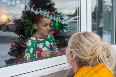 social distancing during lockdowns