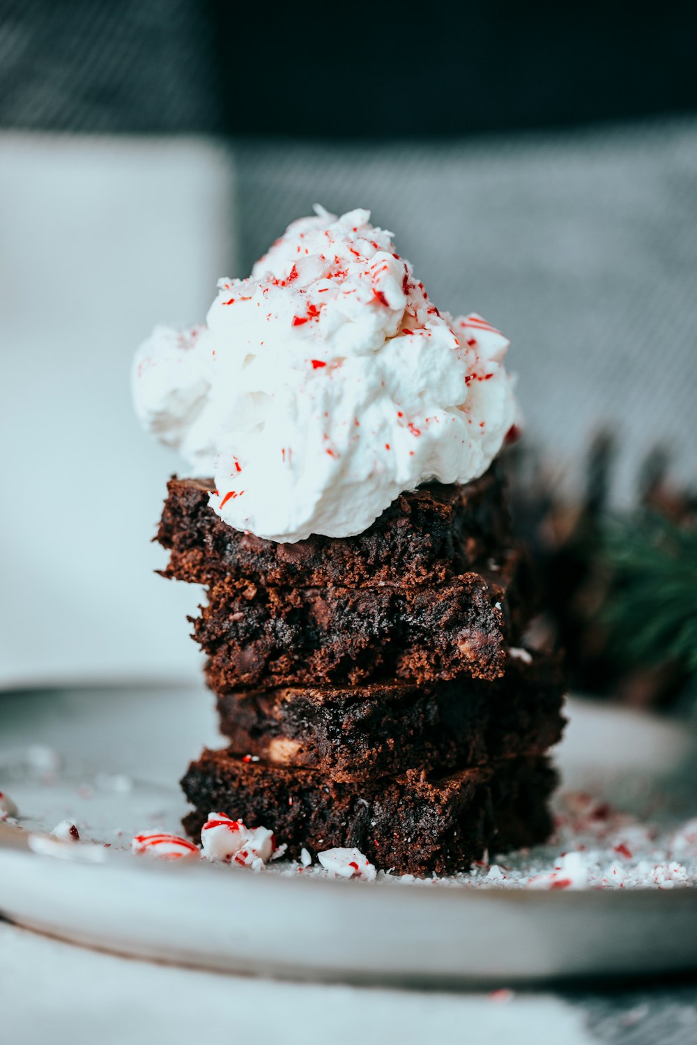 white ice cream on brown chocolate cake