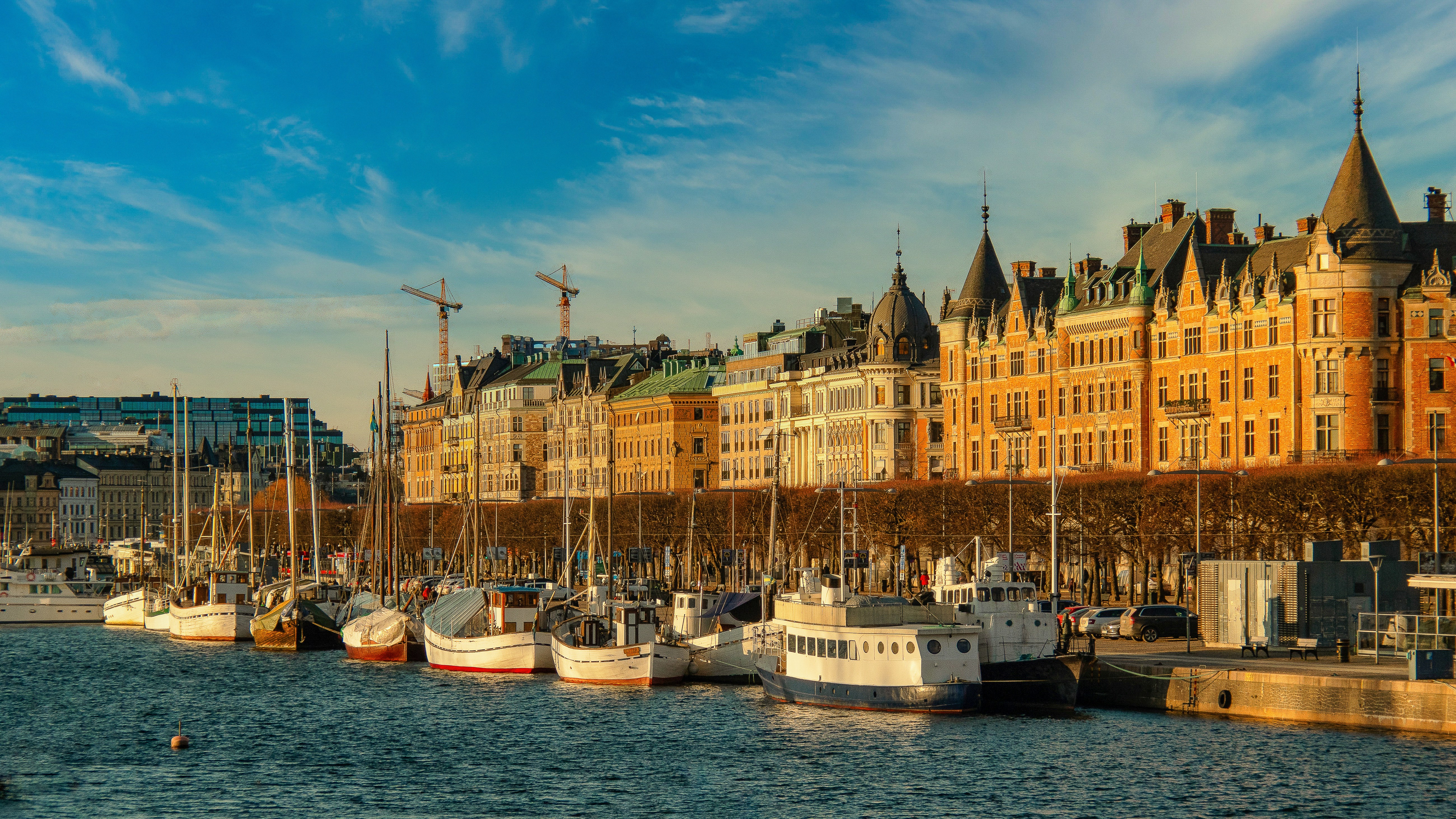 Photo by strippedlight