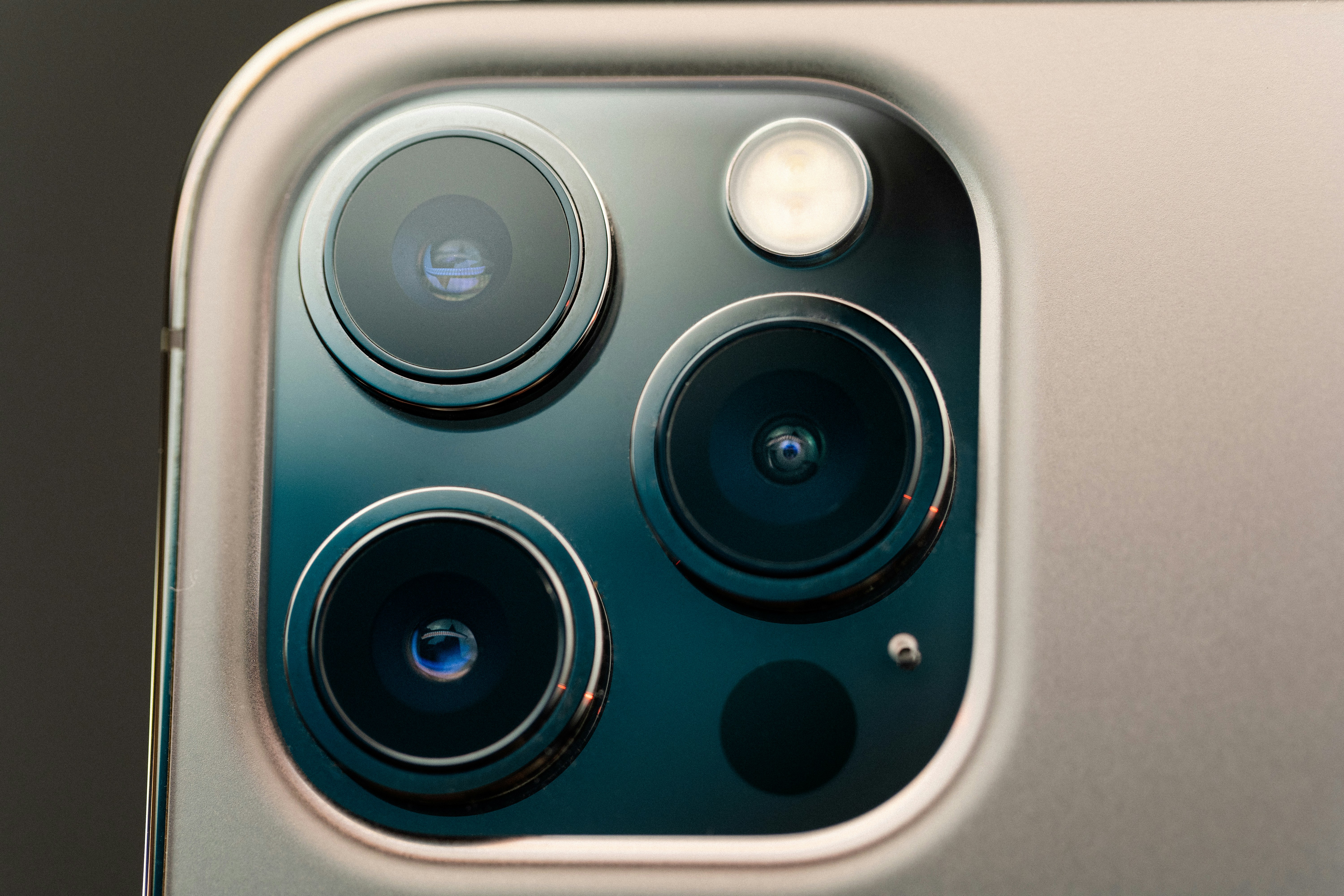 iPhone 12 Pro Max Grafite