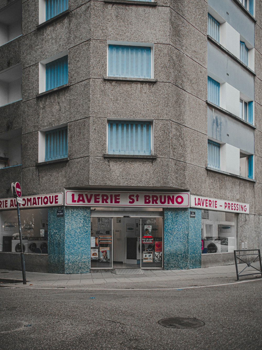 Cafeteria UNKs durante o dia