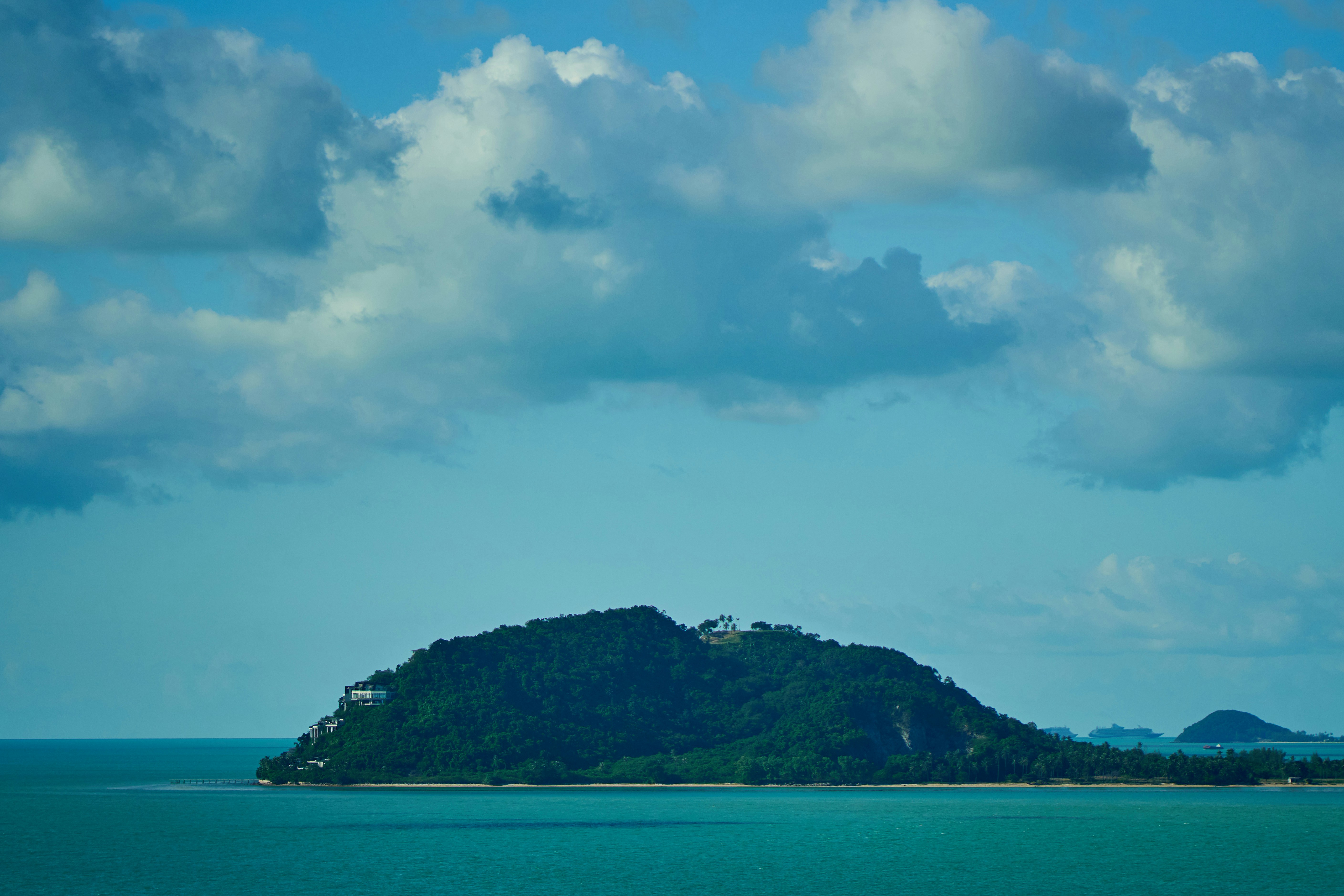 Photo by raimondklavins