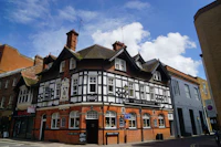 Best Craft Beer Bars in Oxford for Serious Beer Drinkers