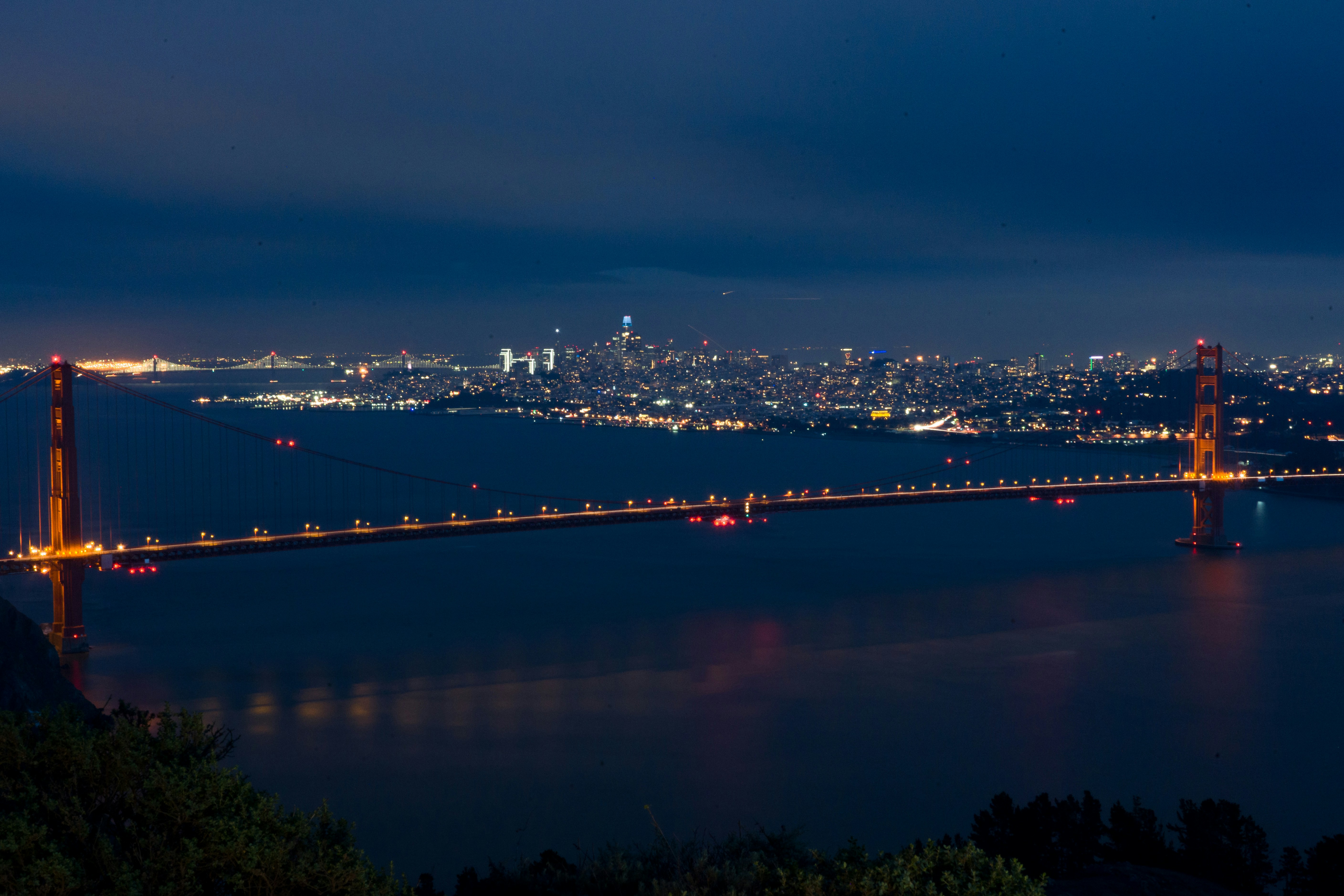 Golden gate bridge as seen from Hawk Hill