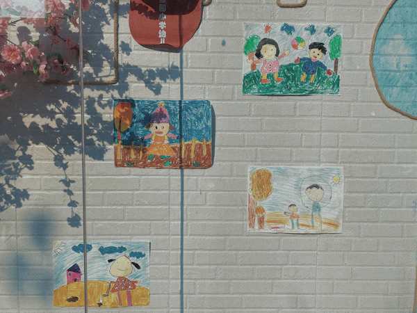 The Refrigerator Gallery: Saving and Displaying Your Child's Artwork