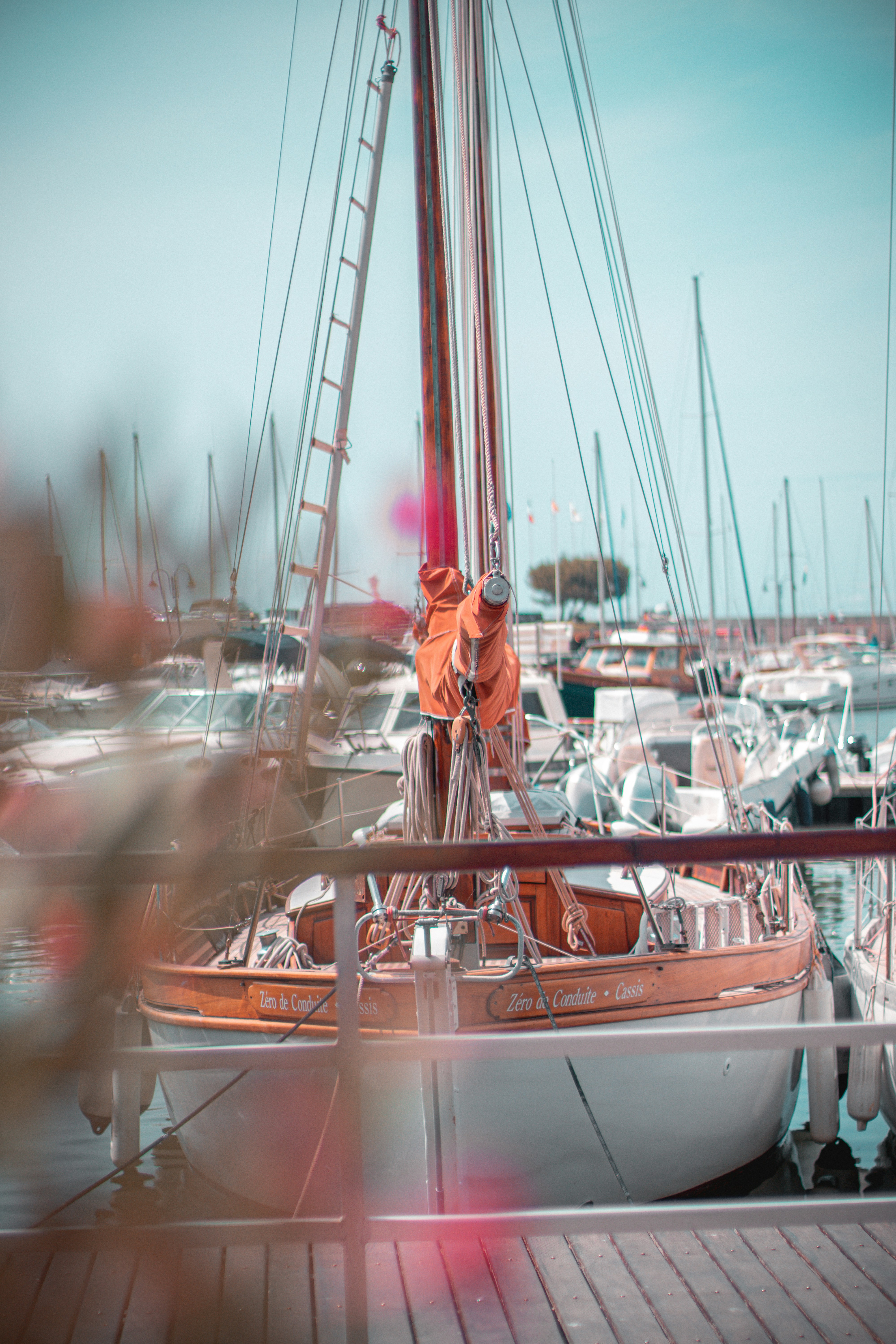 Photo by valentinlacoste