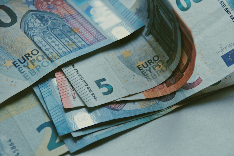 Image d'article pour: Bitcoin vers 72 000 € : hausse régulière, achats institutionnels