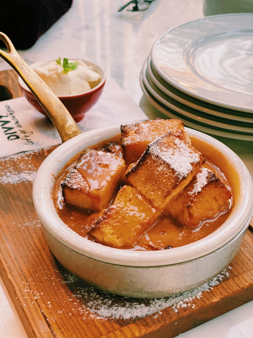 sliced bread on white ceramic bowl