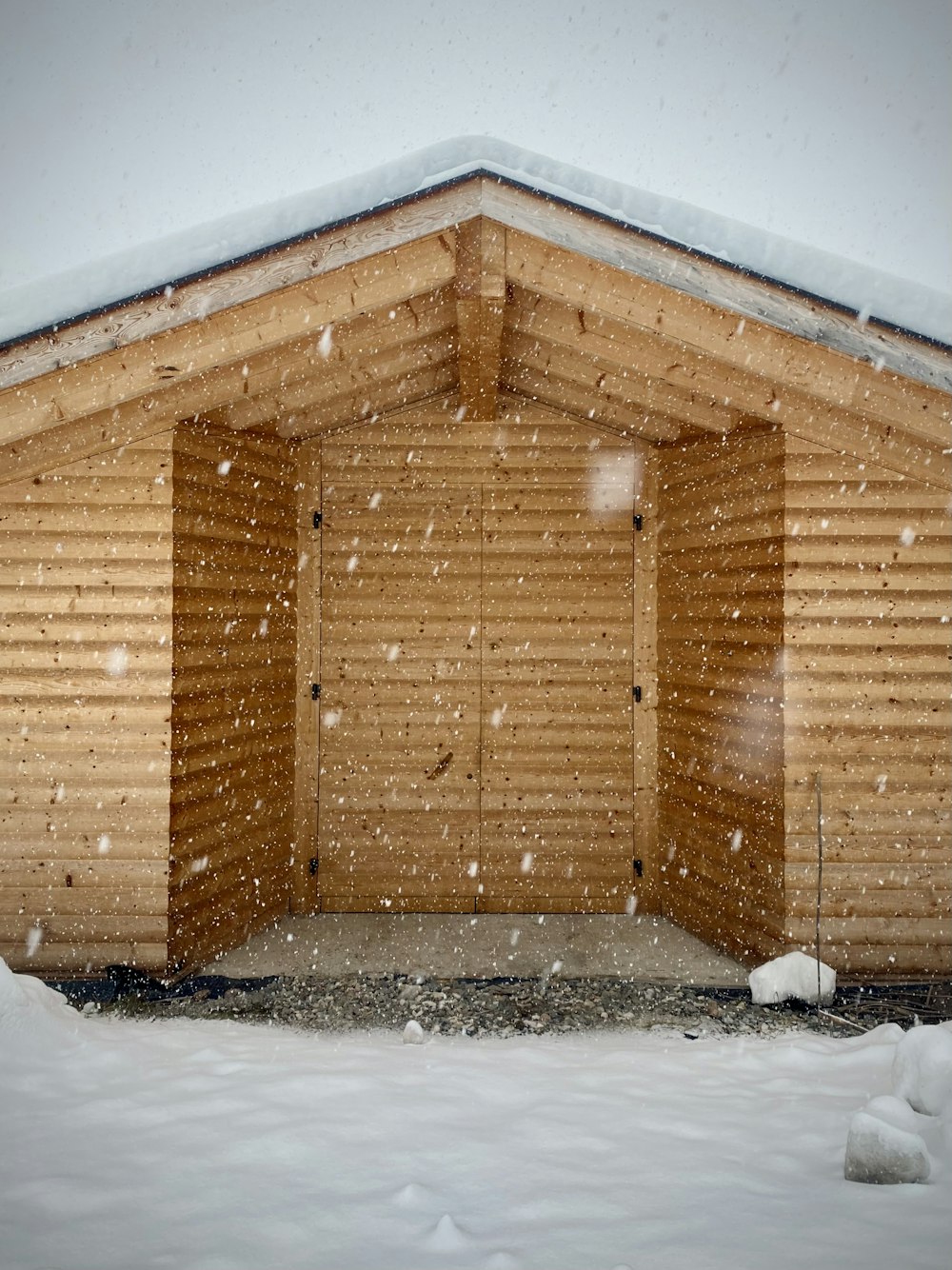 brown wooden wall during daytime