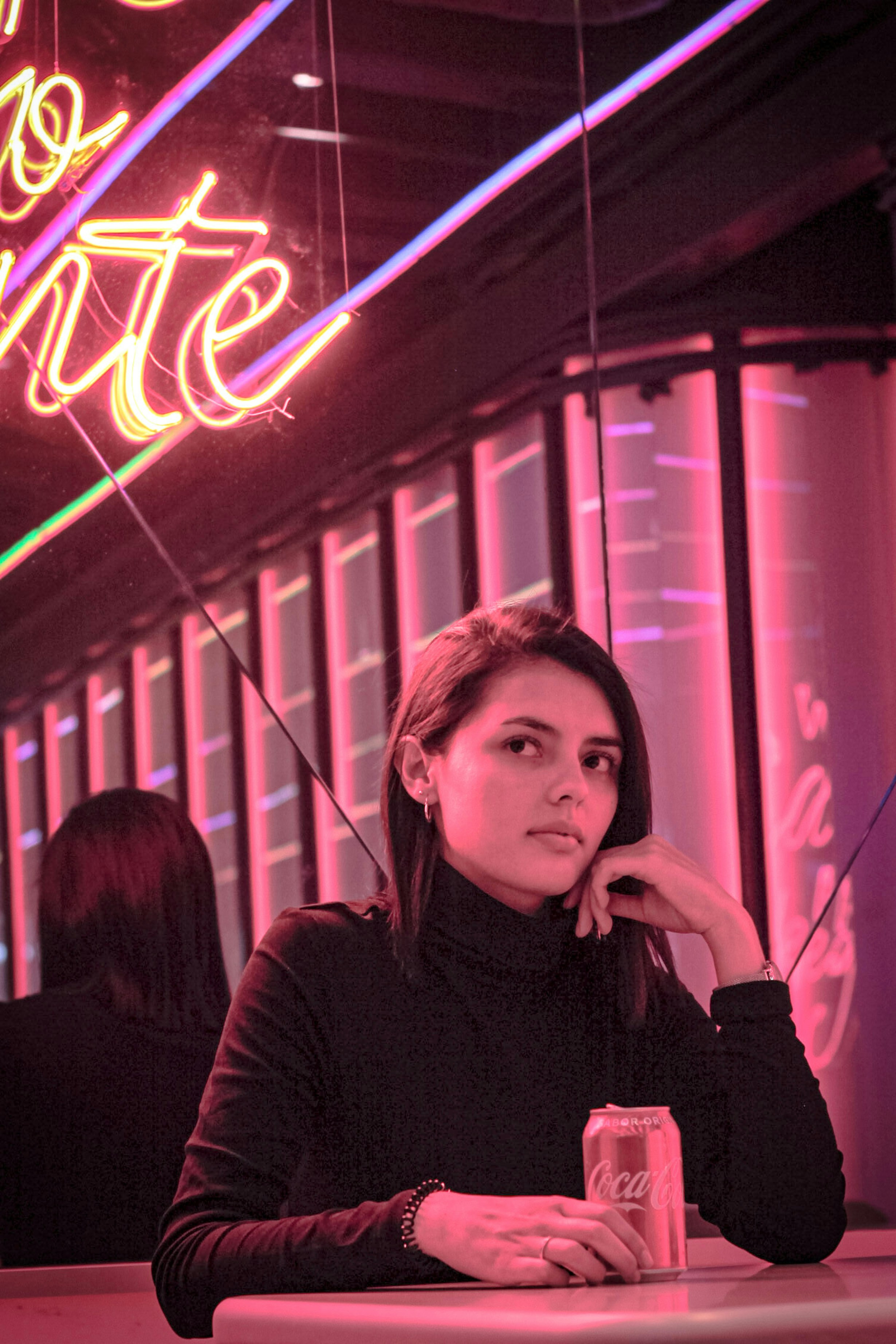 woman in black long sleeve shirt