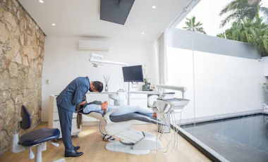 A Definitive Guide to Starting a Dental Practice