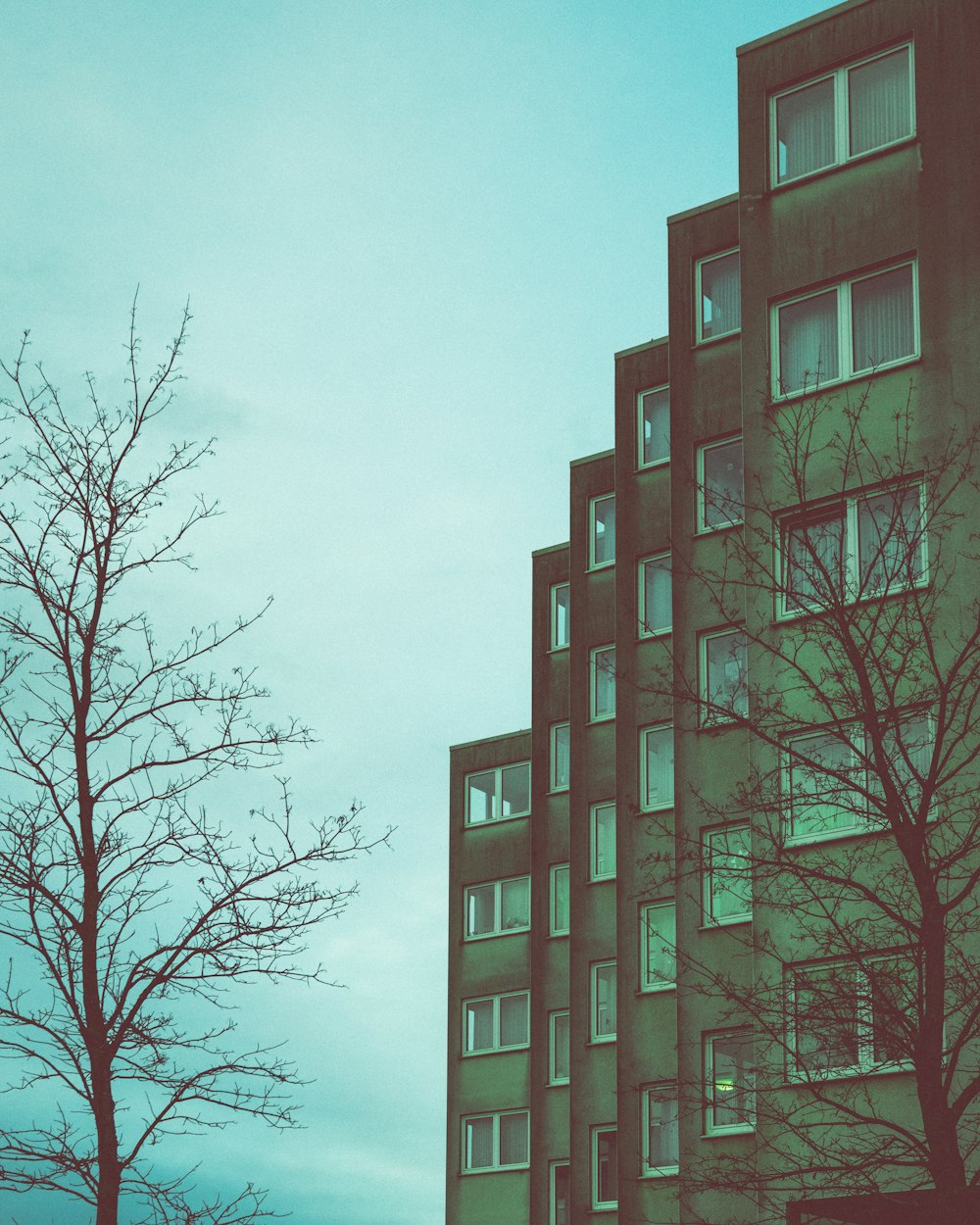 brown concrete building during daytime