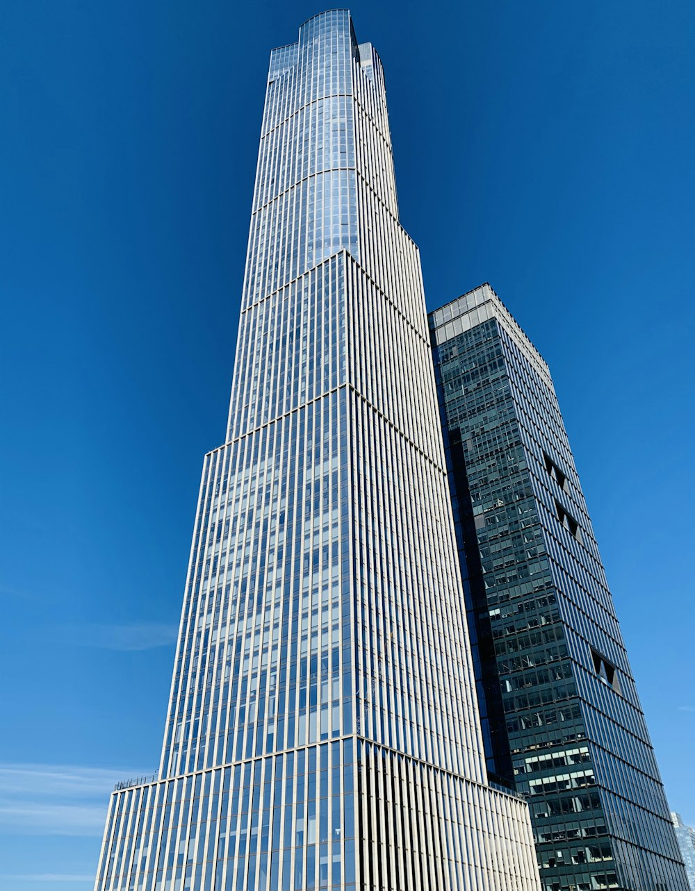 gray concrete building under blue sky during daytime