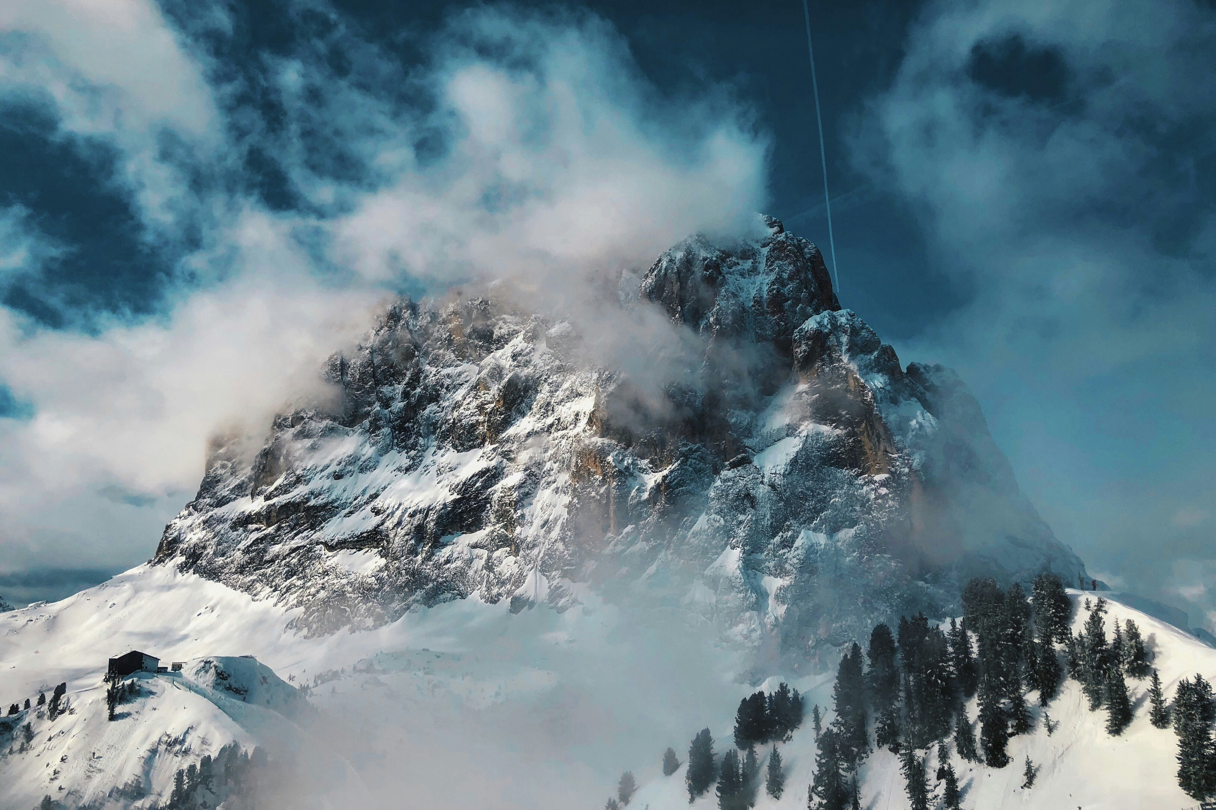 Photo by danaetsoutreli