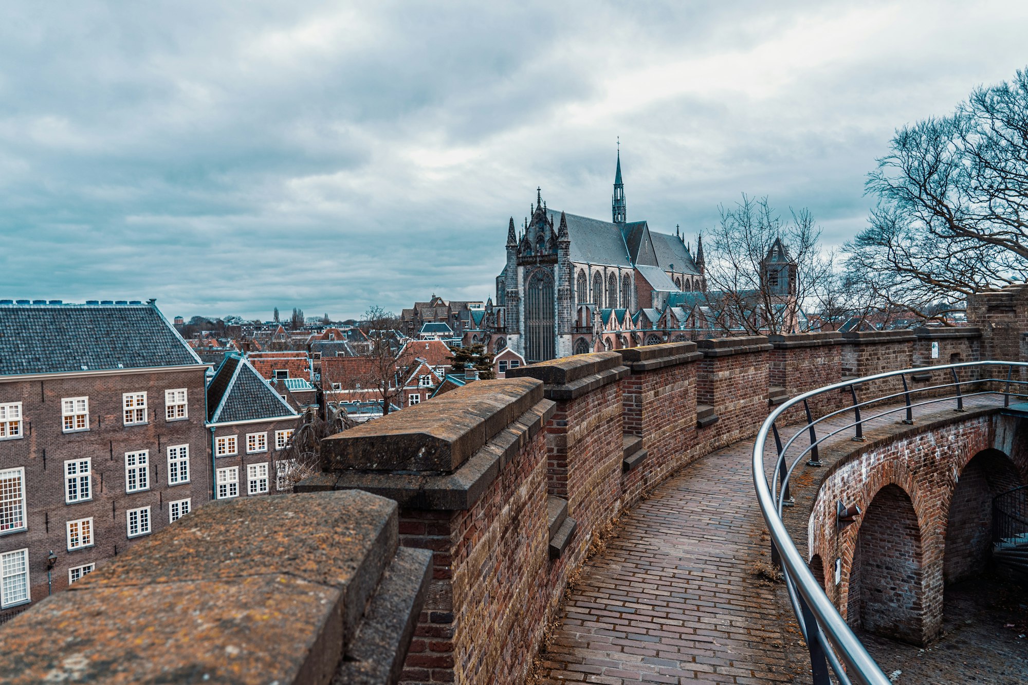 Walking in Leiden, Walking in Barcelona with Alina