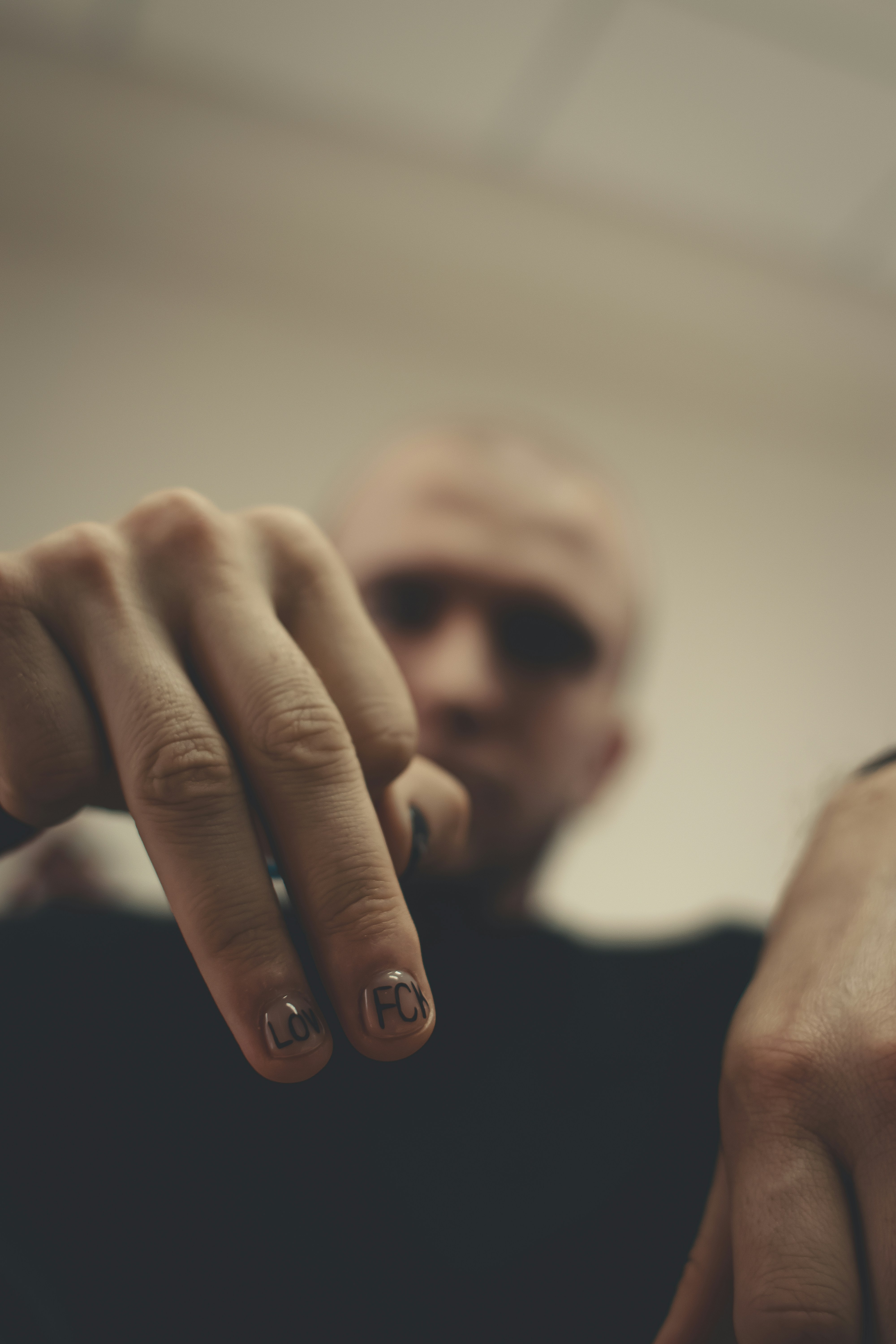 gray computer monitor