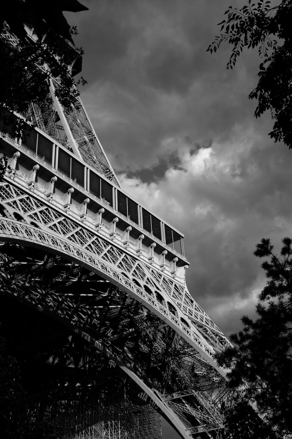 grayscale photo of eiffel tower