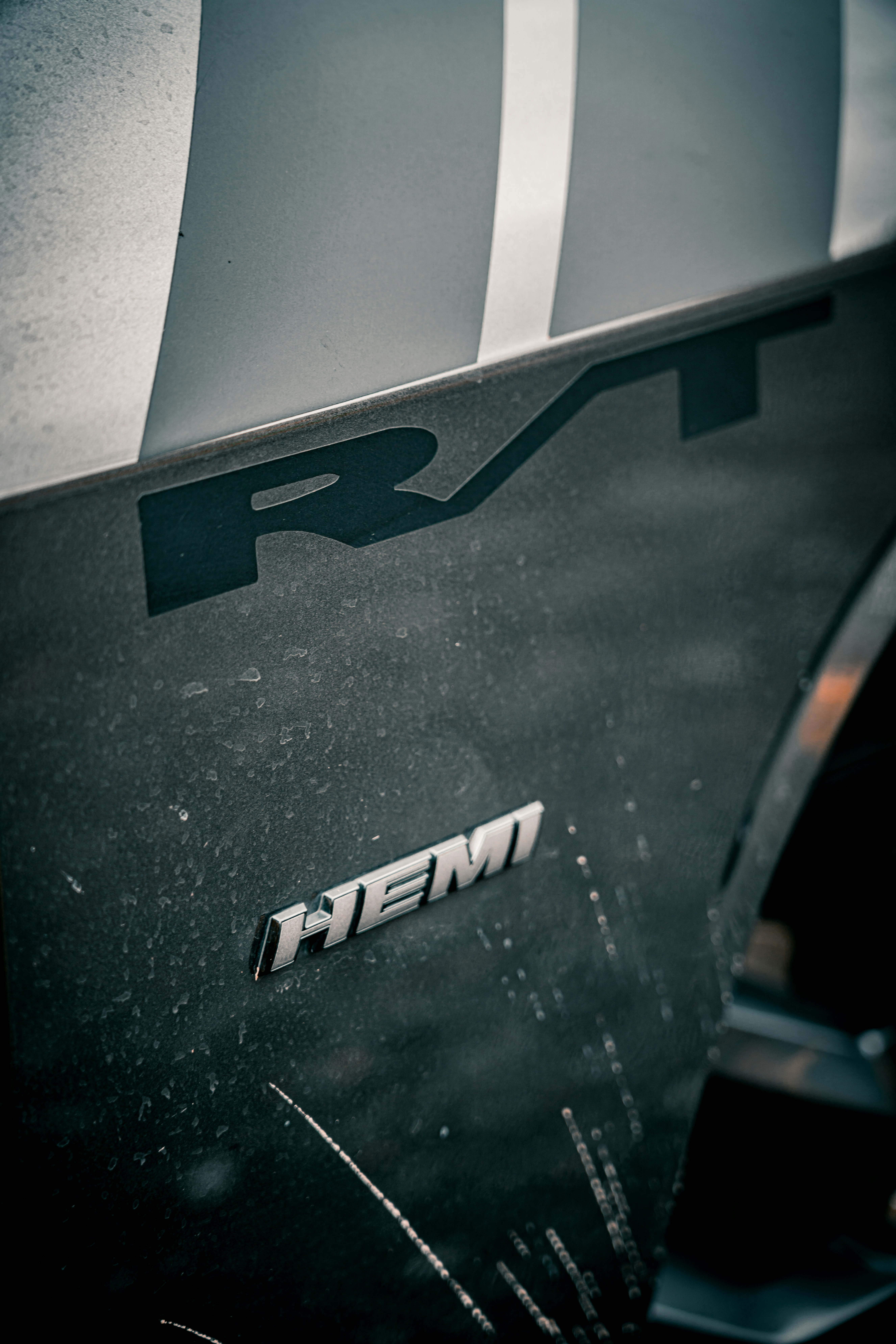 boîte à chaussures nike noir et blanc