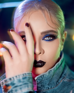  Maquiagem Duradoura: Segredos para um Look Impecável