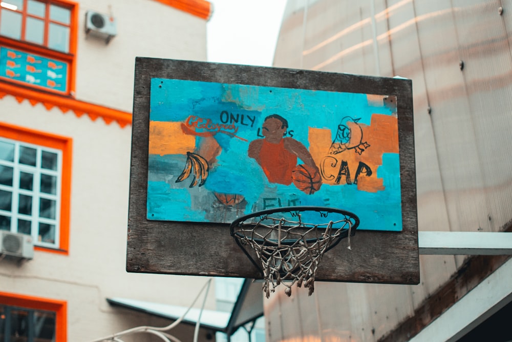 blue and black basketball hoop