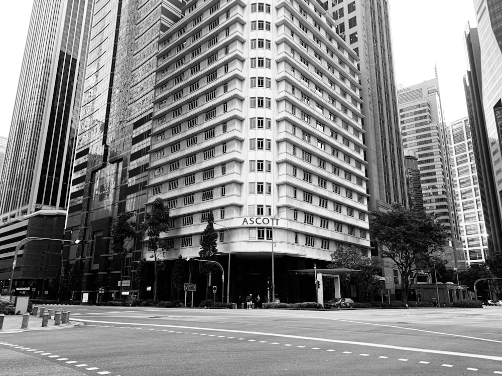 grayscale photo of city building