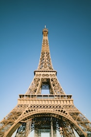 eiffel tower under blue sky during daytime